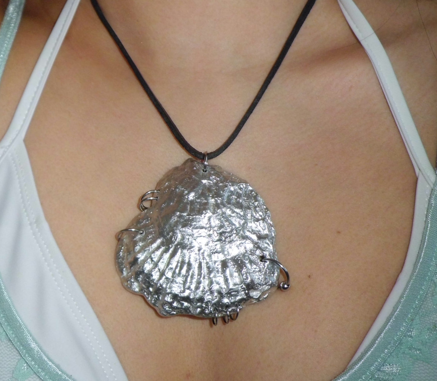 pierced oyster necklace