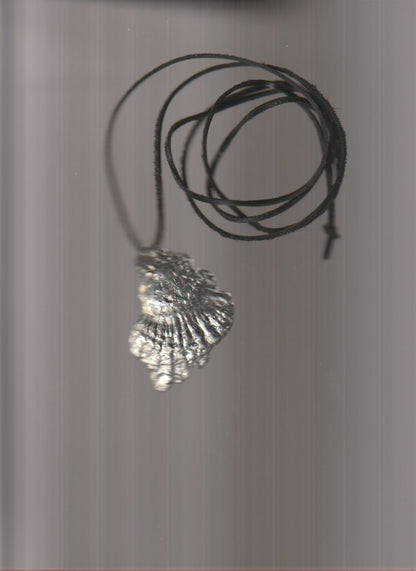 oyster necklace